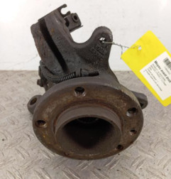 Moyeu avant droit RENAULT MASTER 2 Photo n°1