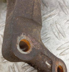 Moyeu avant droit RENAULT CLIO 3 Photo n°3