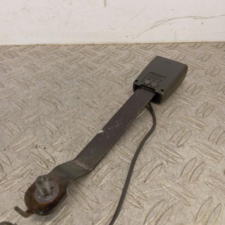 Attache ceinture avant gauche RENAULT CLIO 3