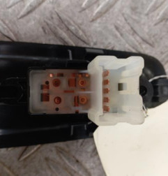 Interrupteur de leve vitre arriere droit RENAULT KADJAR Photo n°3