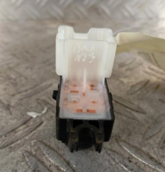 Interrupteur de leve vitre arriere gauche RENAULT KADJAR Photo n°3