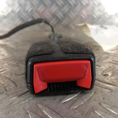 Attache ceinture avant gauche FIAT 500X Photo n°1