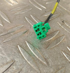 Attache ceinture avant gauche FIAT 500X Photo n°3