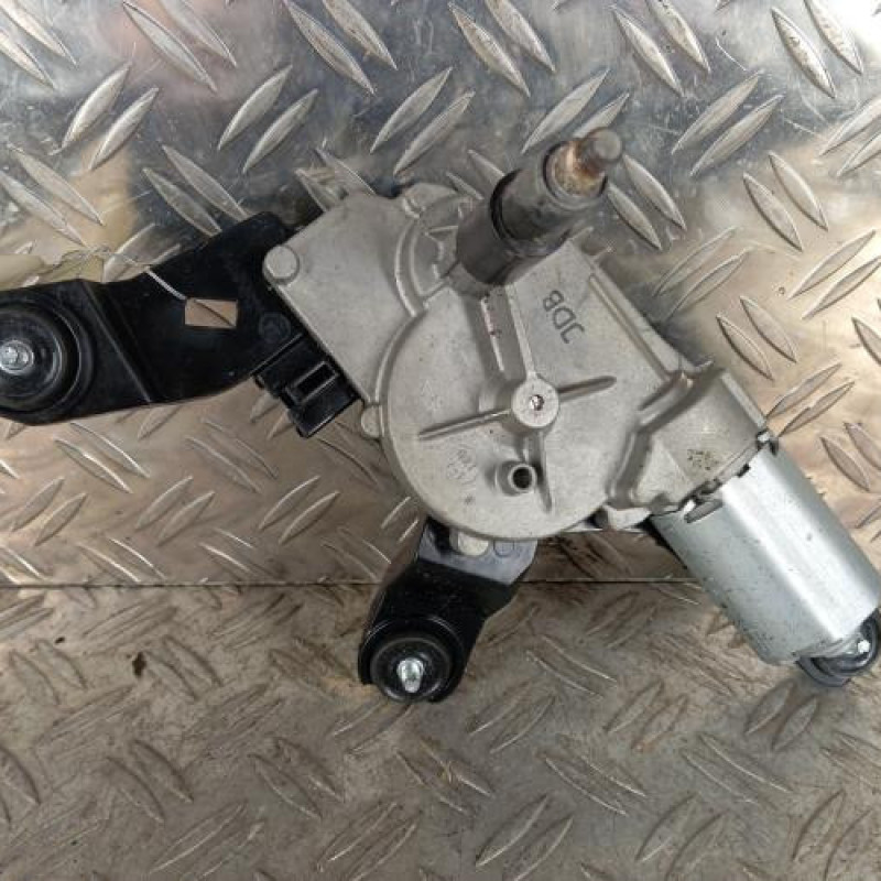 Moteur essuie glace arriere KIA PICANTO 2