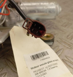 Moteur essuie glace arriere PEUGEOT 306 Photo n°3
