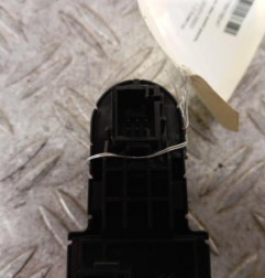 Interrupteur de leve vitre avant gauche PEUGEOT 308 2 Photo n°4