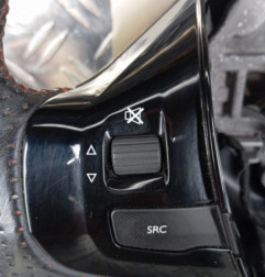 Volant PEUGEOT 308 2 SW Photo n°4