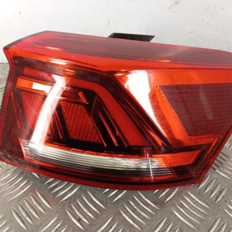 Feu arriere principal droit (feux) VOLKSWAGEN T-ROC Photo n°1