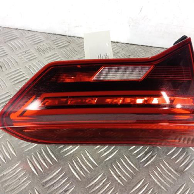 Feu arriere secondaire gauche (feux) VOLKSWAGEN T-ROC