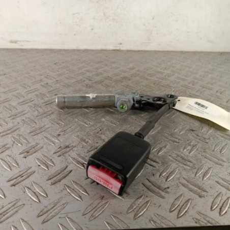 Attache ceinture avant droit PEUGEOT 306