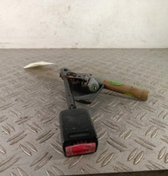 Attache ceinture avant gauche PEUGEOT 306
