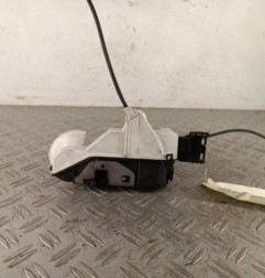 Serrure avant gauche PEUGEOT 3008 1