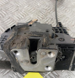 Serrure arriere gauche RENAULT CLIO 4 Photo n°1