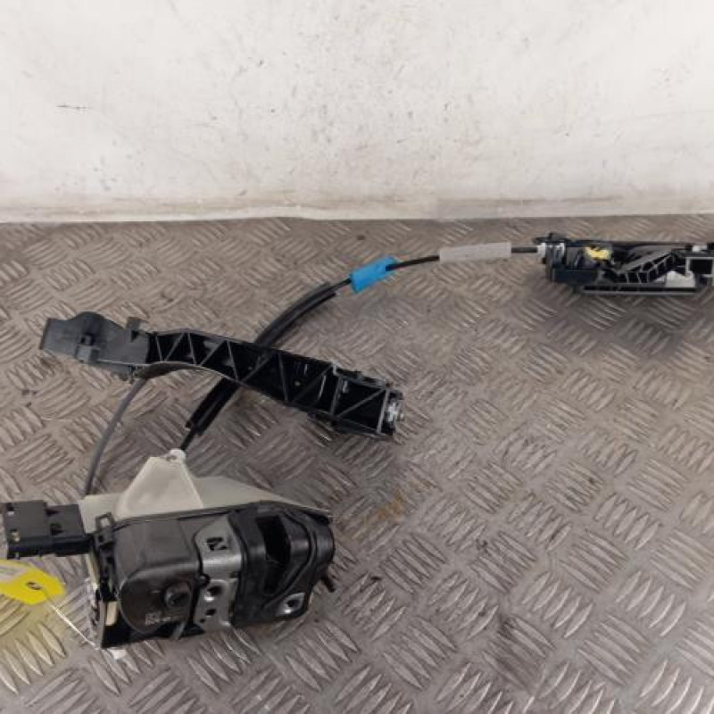 Serrure avant droit PEUGEOT PARTNER 3