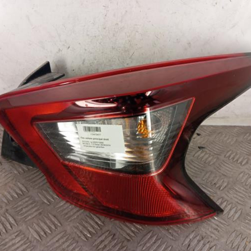 Feu arriere principal droit (feux) NISSAN MICRA 5 Feu arriere principal droit (feux) NISSAN MICRA 5