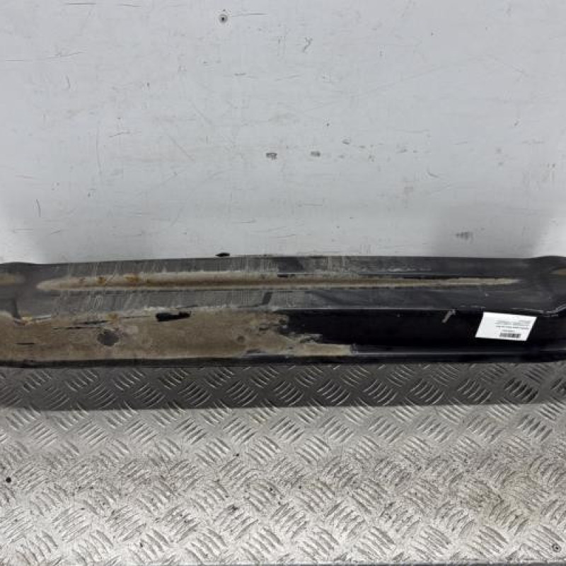 Renfort pare choc arriere (traverse) VOLKSWAGEN GOLF 7