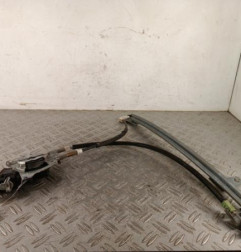 Leve vitre electrique avant gauche PEUGEOT 306 Photo n°1