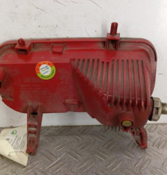 Feu de pare choc arriere droit PEUGEOT 5008 1