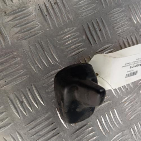 Antenne VOLKSWAGEN T-ROC Photo n°1