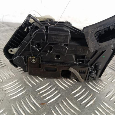 Serrure arriere droit VOLKSWAGEN T-ROC Photo n°1