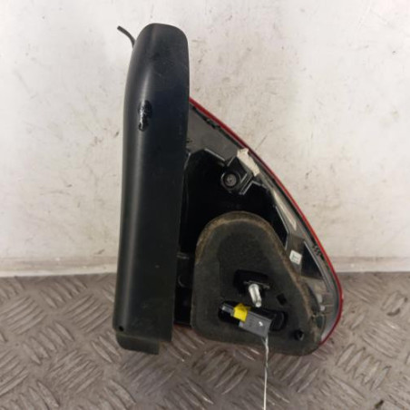 Feu arriere secondaire droit (feux) PEUGEOT 2008 1