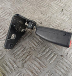 Attache ceinture arriere gauche PEUGEOT 2008 1 Photo n°1