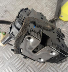 Serrure avant gauche NISSAN MICRA 5