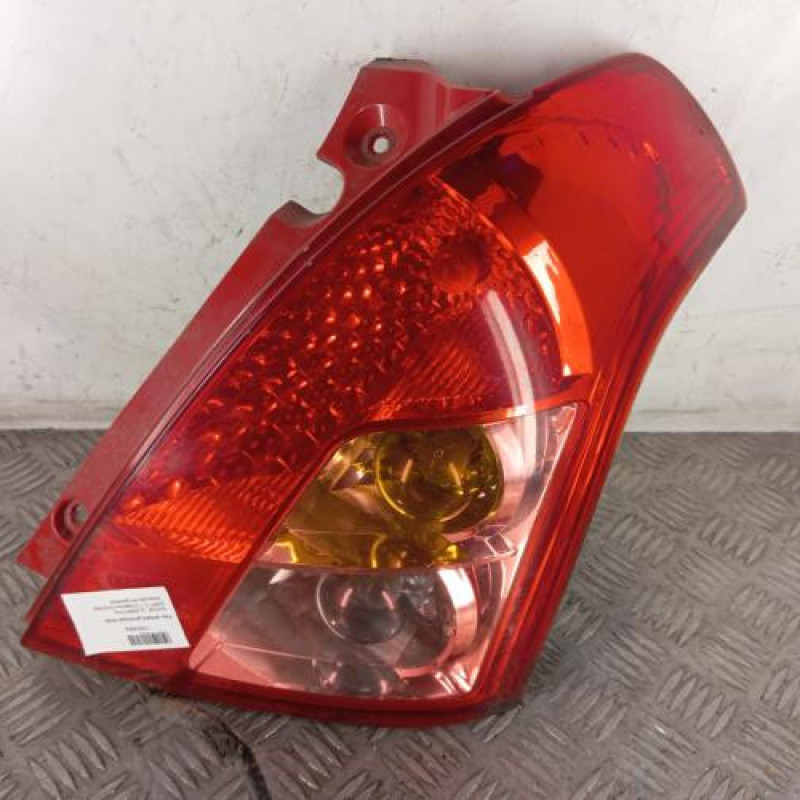 Feu arriere principal droit (feux) SUZUKI SWIFT 3