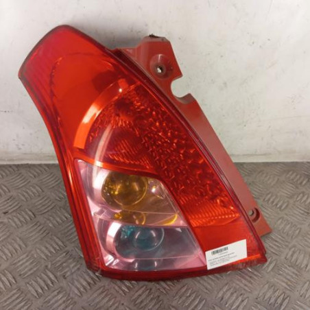 Feu arriere principal gauche (feux) SUZUKI SWIFT 3 Photo n°1