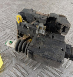 Serrure avant gauche RENAULT KANGOO 1