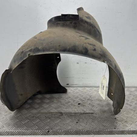 Pare boue avant gauche VOLKSWAGEN FOX
