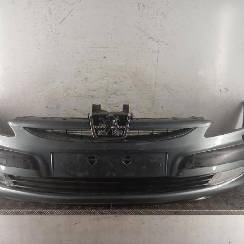 Pare choc avant PEUGEOT 607