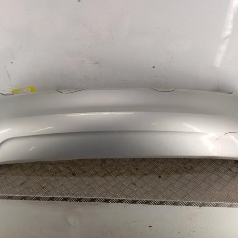 Pare choc arriere FORD FIESTA 5