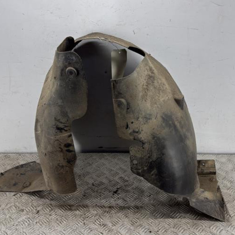 Pare boue avant droit PEUGEOT 206