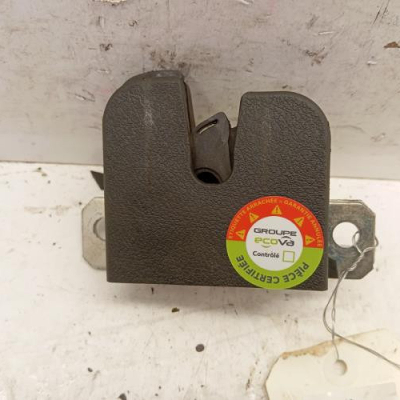 Serrure de hayon SEAT IBIZA 3 Serrure de hayon SEAT IBIZA 3