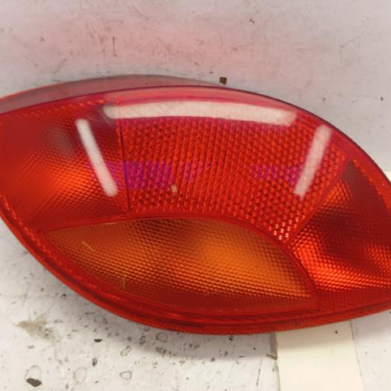 Feu arriere principal gauche (feux) FORD KA 1
