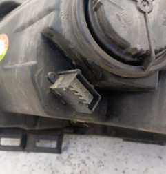 Optique avant principal droit (feux)(phare) OPEL CORSA D Photo n°3