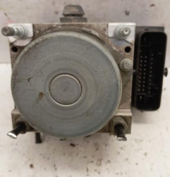 Bloc ABS (freins anti-blocage) OPEL CORSA D