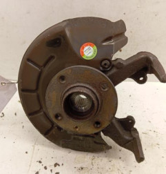 Moyeu avant droit VOLKSWAGEN UP Photo n°1