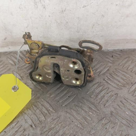 Serrure avant droit OPEL CORSA B