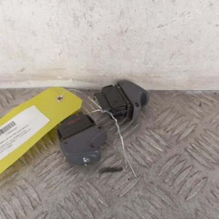 Interrupteur de leve vitre avant gauche RENAULT CLIO 2 Photo n°1