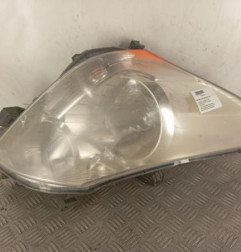 Optique avant principal droit (feux)(phare) TOYOTA VERSO Photo n°1