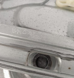 Leve vitre electrique arriere gauche HYUNDAI IX 20 Photo n°3