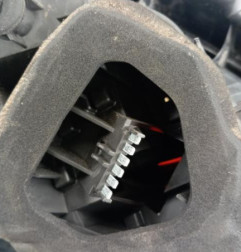 Feu arriere principal droit (feux) OPEL CORSA D Photo n°4