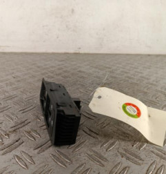 Interrupteur de leve vitre avant gauche VOLKSWAGEN GOLF 7