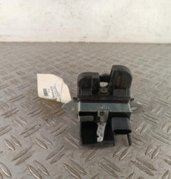 Serrure de hayon VOLKSWAGEN POLO 5 Photo n°1