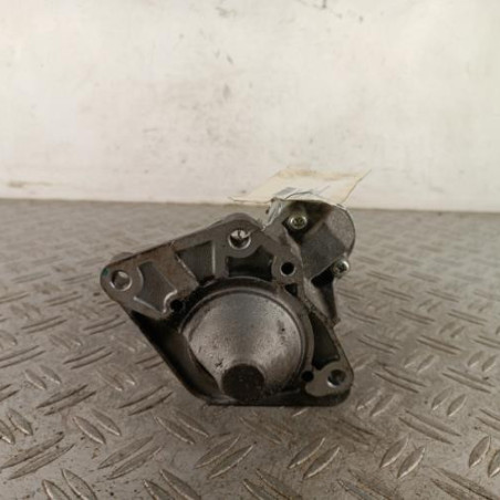 Demarreur OPEL VIVARO 2 Photo n°1