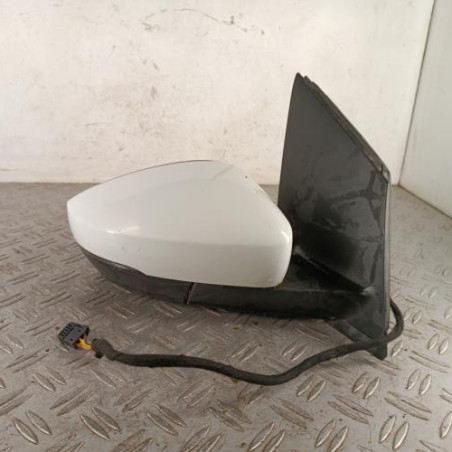 Retroviseur droit VOLKSWAGEN POLO 5
