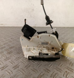 Serrure arriere droit VOLKSWAGEN POLO 5 Photo n°1