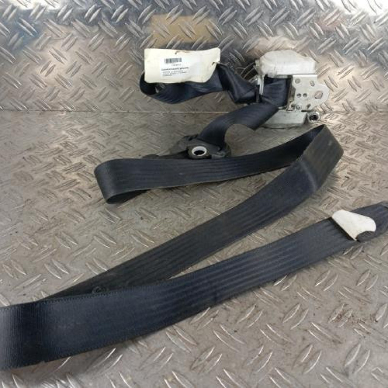 Ceinture avant gauche TOYOTA AYGO 1